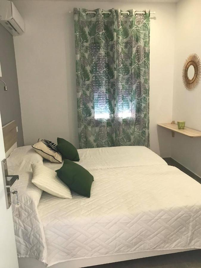 Calma Apartment 마소우리 외부 사진